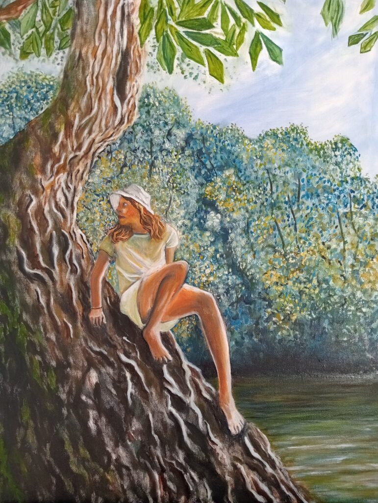 Portrait jeune femme dans arbre